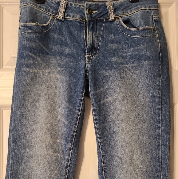 Bisou Bisou Denim - Bisou Bisou size 8 rhinestone bling blue jeans